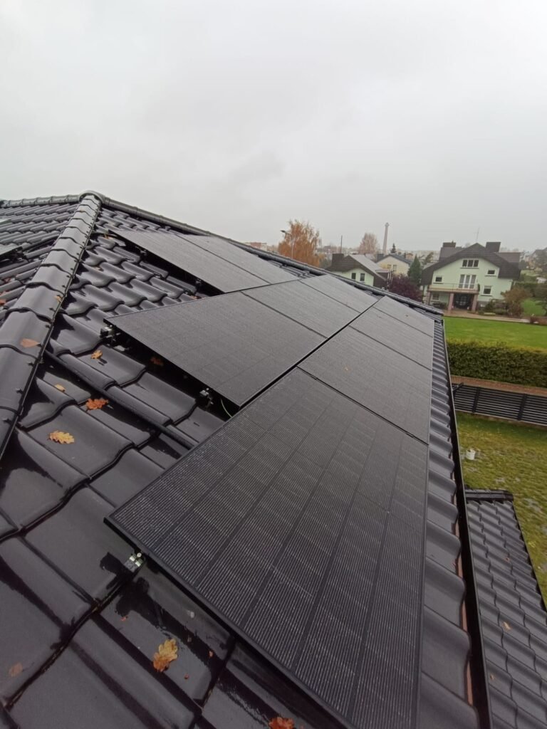 10 kW elektrinės (1 šlaitas), čerpinio stogo laikiklių konstrukcija