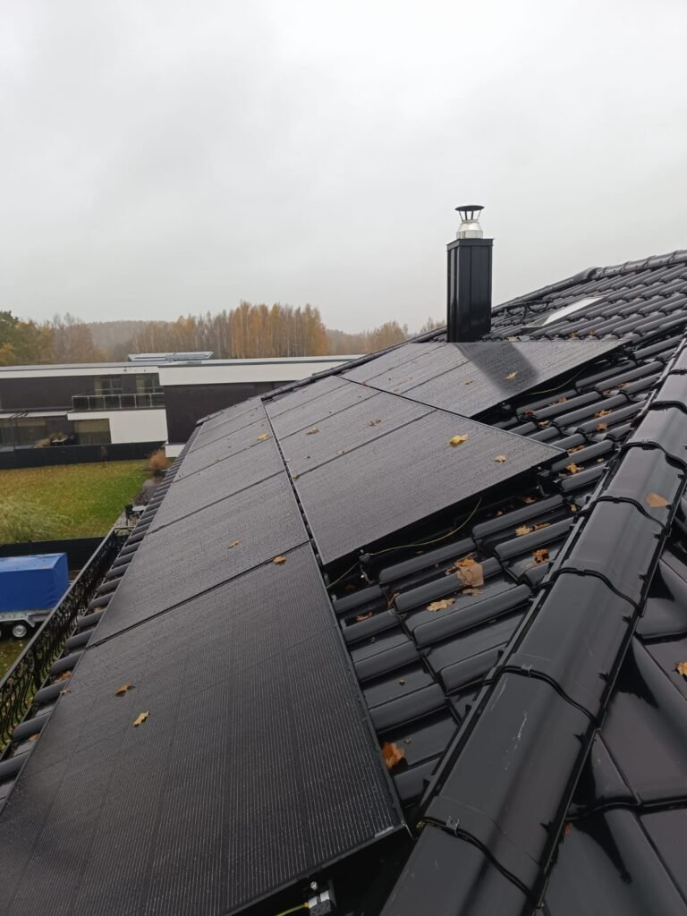 10 kW saulės elektrinė, čerpinio stogo saulės elektrinės konstrukcija, Plungės r.